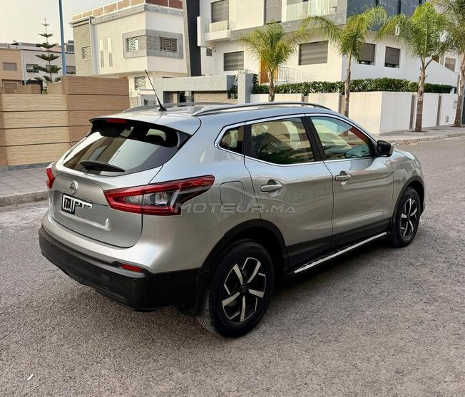 Nissan Qashqai 1er main 