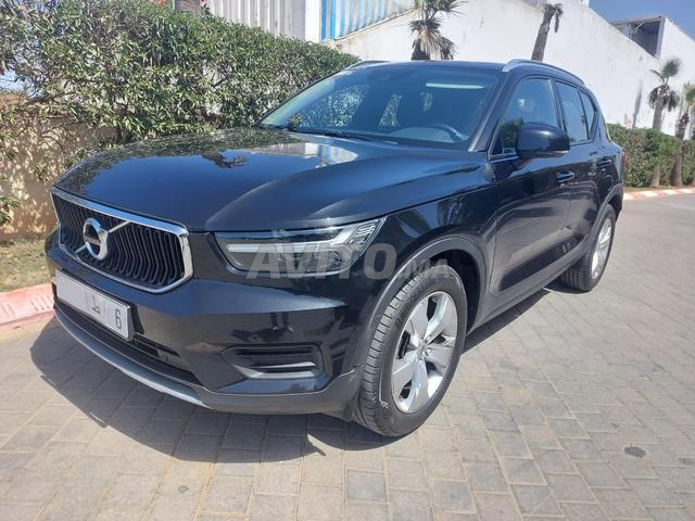 فولفو XC40