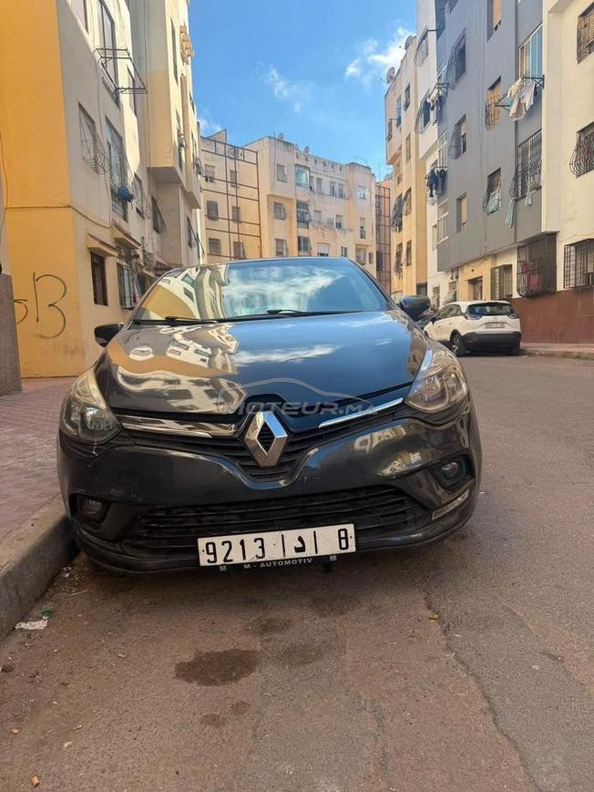 Clio 4 automatique déjà accident 