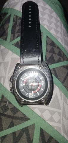 Montre originale ou bijou de France. - 2