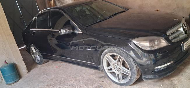 Mercedes-Benz 220 Diesel Automatique 2010 à Oujda