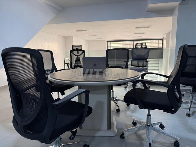 Table de réunion ronde en promotion ✨ - 2