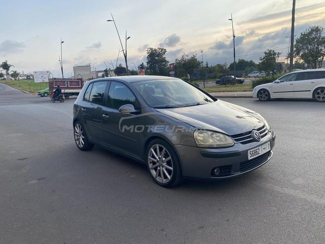 golf 5 2L khassha chuiia  isla7 f l moteur