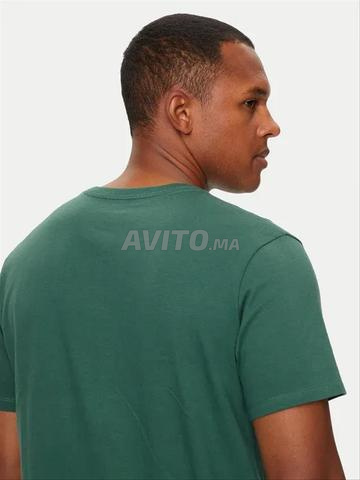 Tshirt homme Levi's taille S - 2