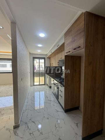 Appartement 65 m², 2 chambres, 2 SDB, 47 millions dont 7 millions conservés - 2