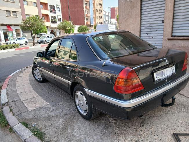 Mercedes-Benz 220 Diesel Manuelle 1997 à Oujda