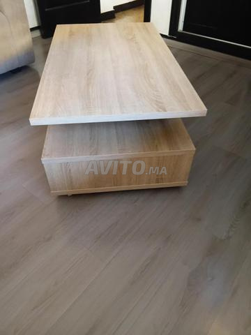 Table moderne - 2