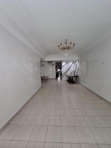 Appartement à louer rue de Rome - 2