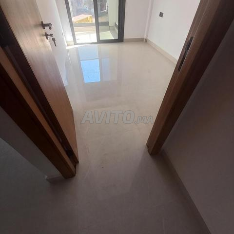 Appartement 81 m², ascenseur, 2 balcons, petit immeuble, Tanger Balia - 2