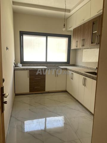شقة بالطابق الأول في الرباط - 2