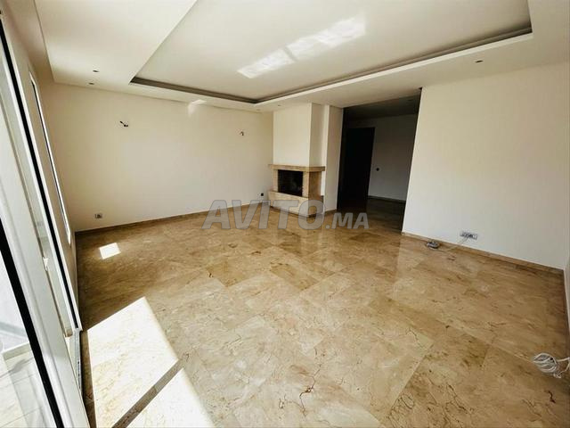Appartement vide à louer 170 m² à Agdal Rabat - 2