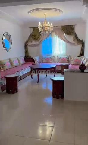 Appartement à vendre près du marché hebdomadaire, superficie 100m², enregistrée - 2