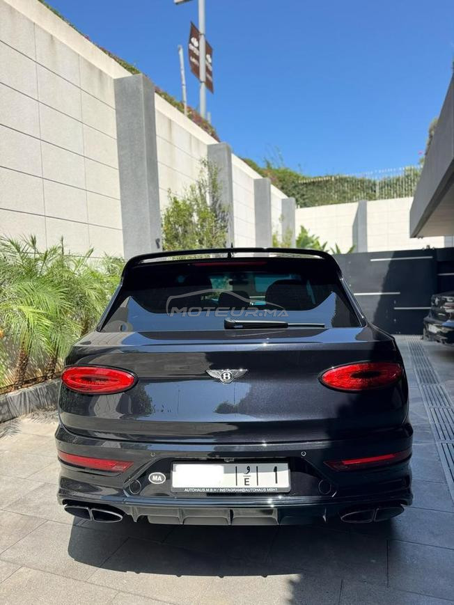 Bentley Bentayga V8 2023
