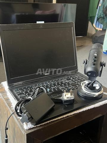 كمبيوتر محمول Dell PC وميكروفون USB مكثف - 2