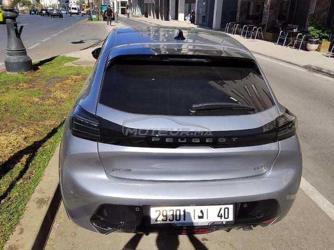 Peugeot 208 Diesel Manuelle 2024 à Tanger