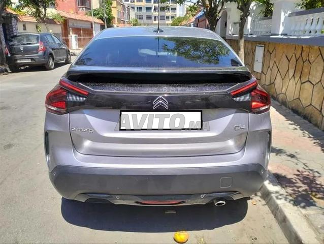 Citroën C4 Diesel Automatique 2022 à Tanger - 2