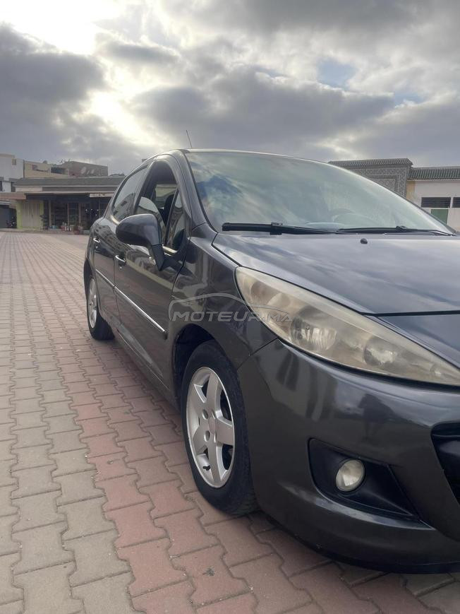 Peugeot 207 Diesel Manuelle 2012 à Casablanca