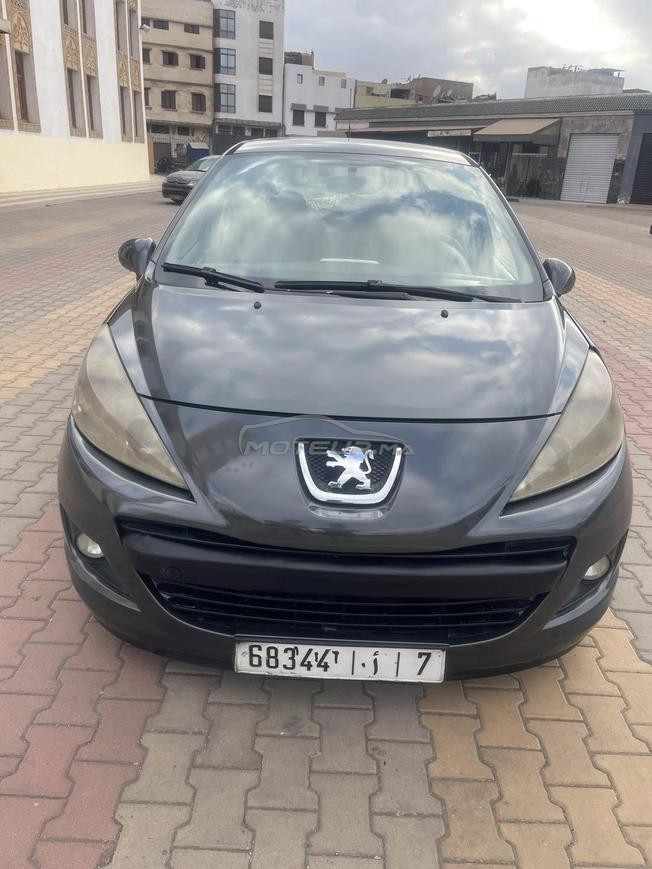 Peugeot 207 Diesel Manuelle 2012 à Casablanca