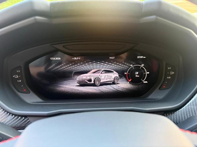 Lamborghini Urus SE