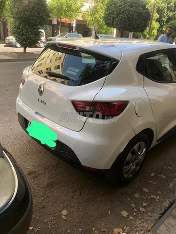 Clio 4 très bon état - 2