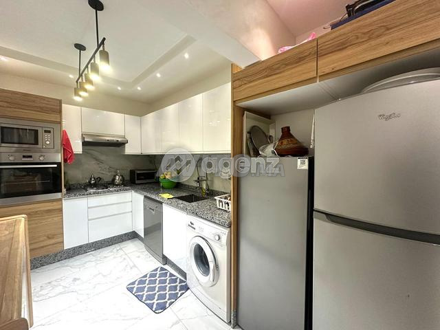 CMN-MA-2450 - Appartement à vendre à Bd Anoual - 2