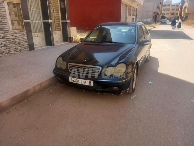 Mercedes-Benz 220 Diesel Automatique 2000 - 2