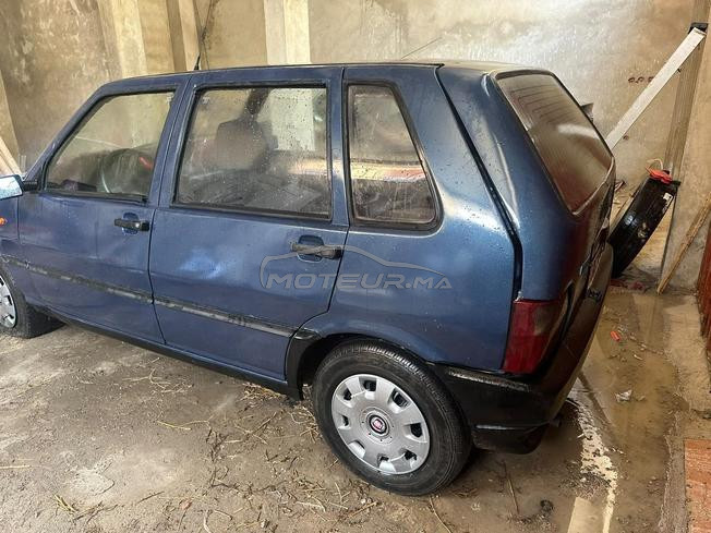 je met Fiat Uno essence mod 1996 avendre