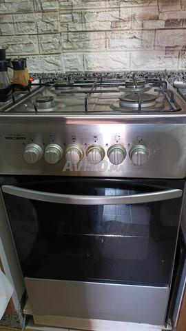 Cuisinière et four à vendre