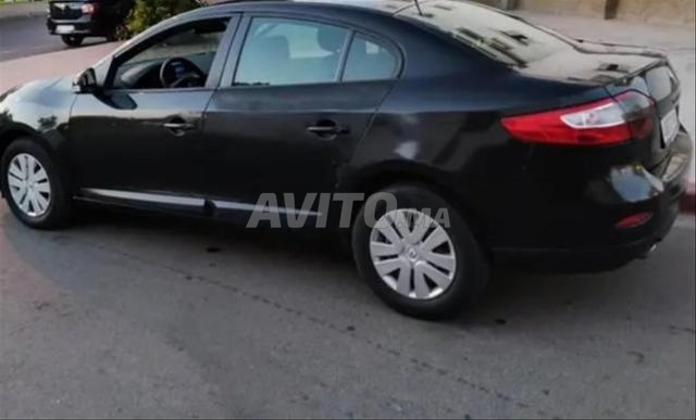 Voiture Renault Fluence pack pur pour sérieux seulement sans complication