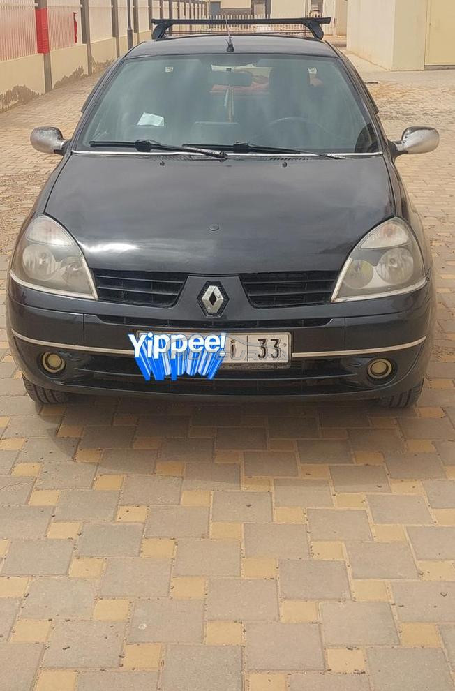 voiture clio essence 