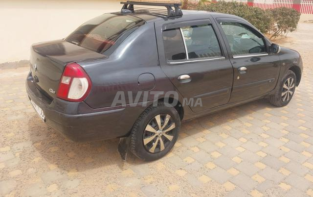 Voiture Clio essence - 2