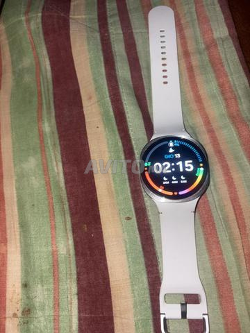 Nouvelle Samsung Galaxy Watch 8 à vendre.