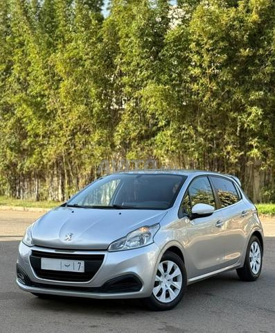 Peugeot 208 Like Clim 2018 - 2