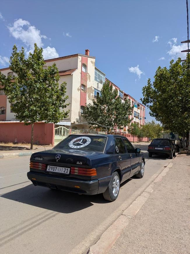 mercedes 190 2.0L n9ya