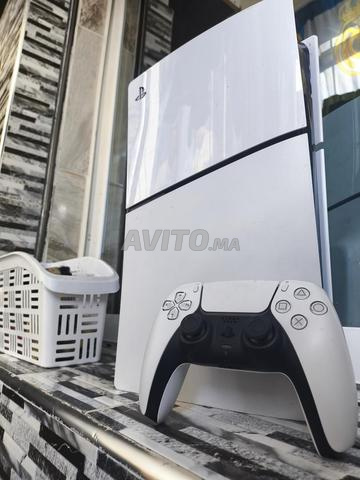 PS5 Slim Digital بحالة جيدة جداً - 2