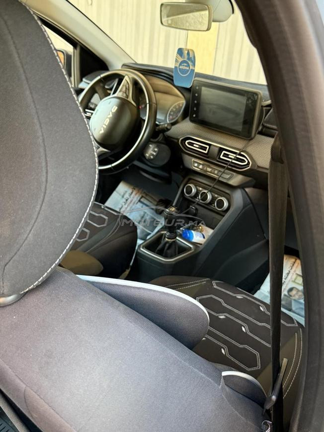 dacia Logan sans add bleu
