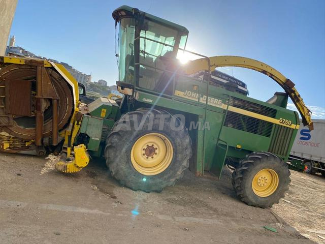 Ensileuse John Deere 6750 - 2