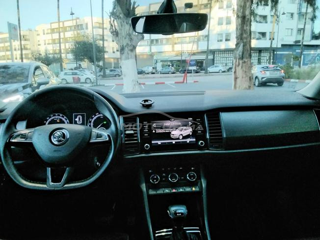 SKODA KODIAQ BVA 7 PLCES CUIRS 1E MAIN 2018
