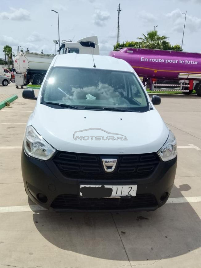 Dacia Dokker Diesel commerce Manuelle 2021 à Salé