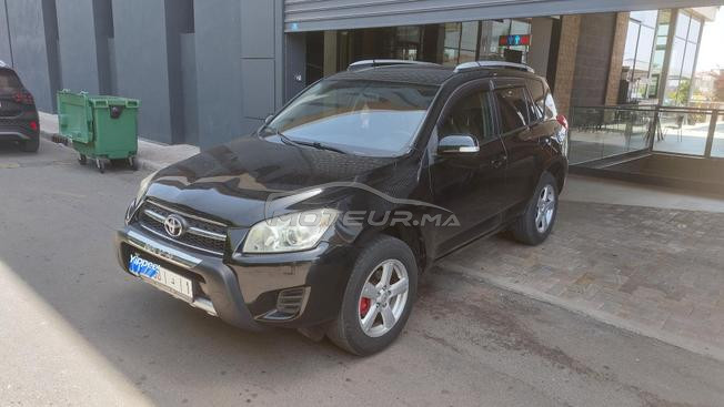 Toyota rav4.  2012.  1èr main 
