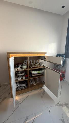 Meuble buffet moderne laqué blanc et bois avec LED - 2