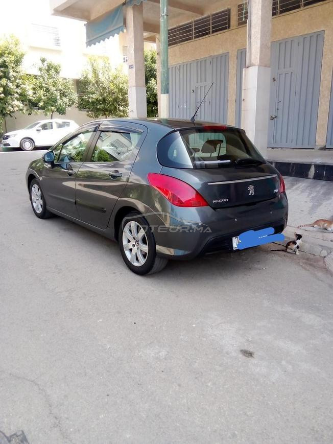 je met en vente une voiture bien entretenu 