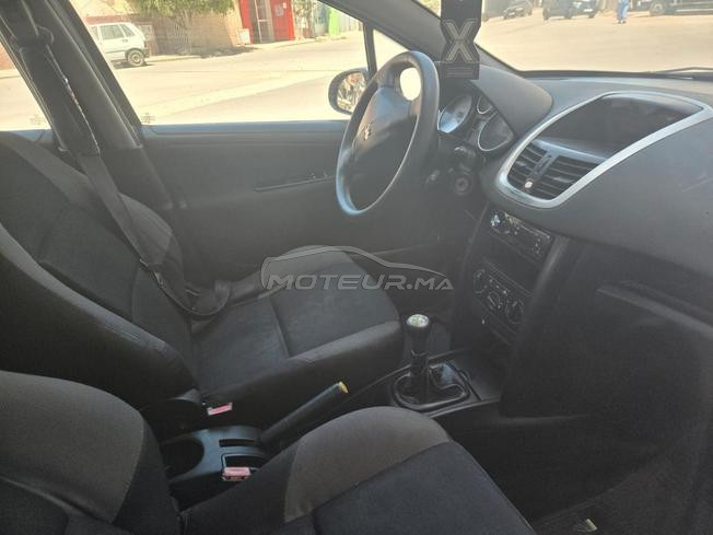 Peugeot 2O7 diesel toutes options 