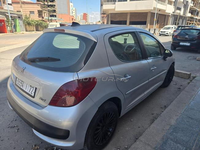 Peugeot 2O7 diesel toutes options 