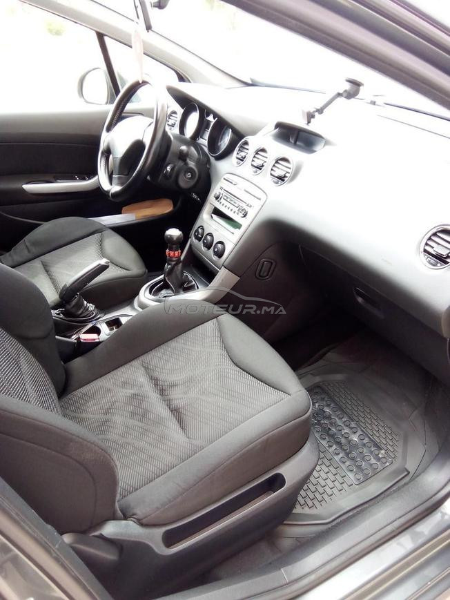 je met en vente une voiture bien entretenu 