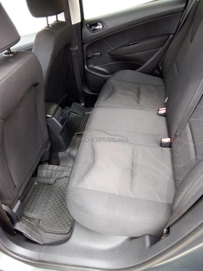 je met en vente une voiture bien entretenu 