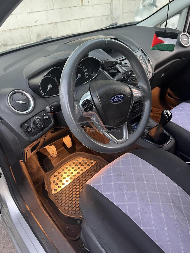 ford fiesta essence 2015