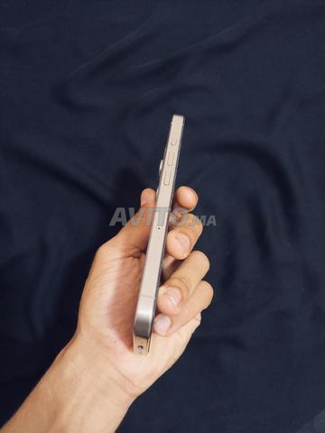آيفون 15 برو بـ 6300 درهم - 2