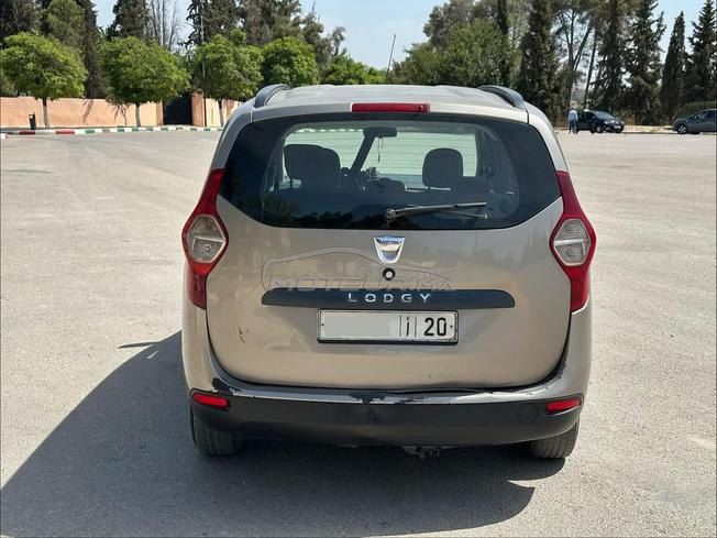 Dacia Lodgy 2012