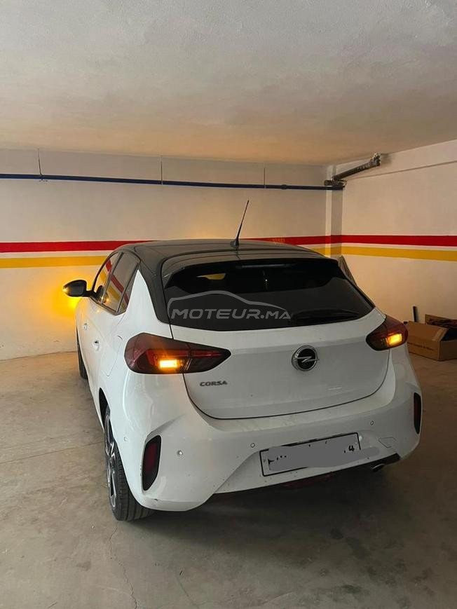 très belle voiture 